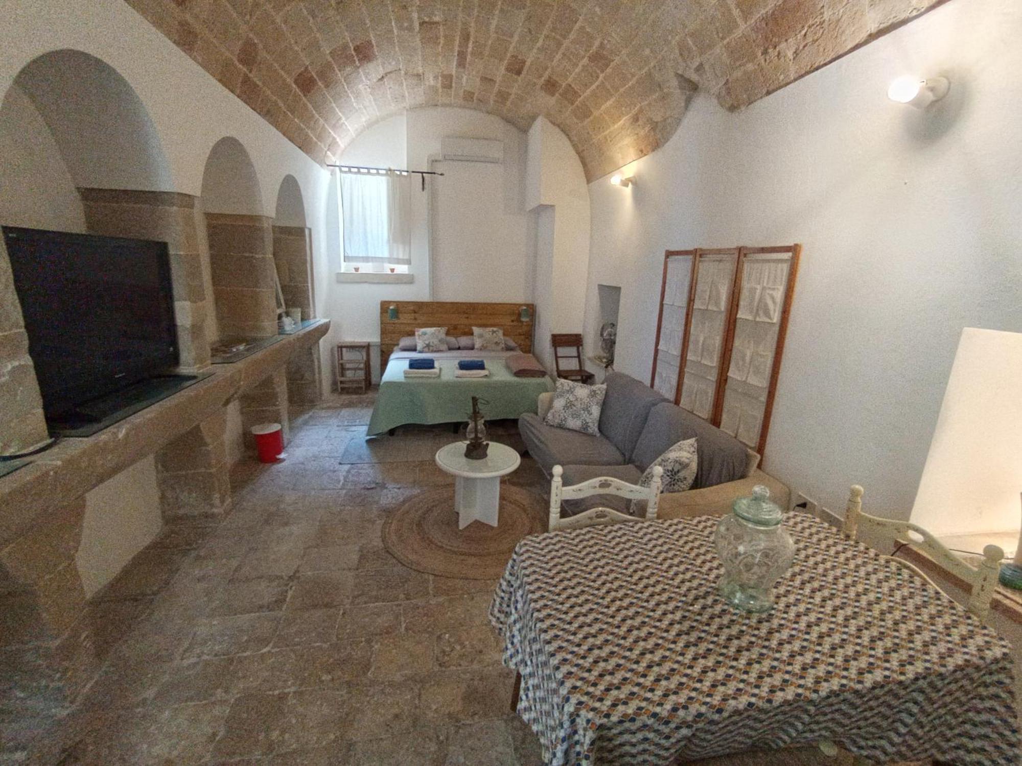 Graziosa Soluzione Indipendente Nel Cuore Del Centro Storico Otrante Extérieur photo